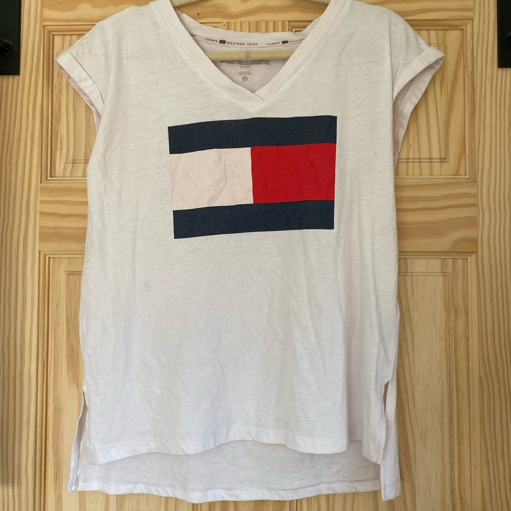 Tommy Hilfiger workout top v neck